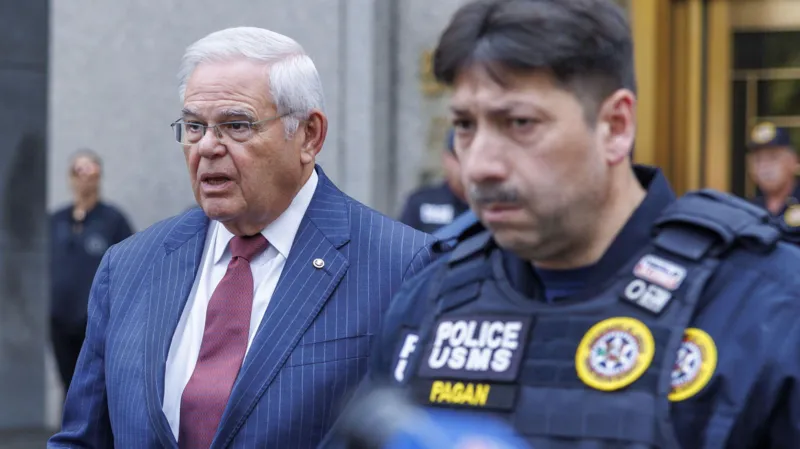 Senator Bob Menendez to quit after bribery conviction